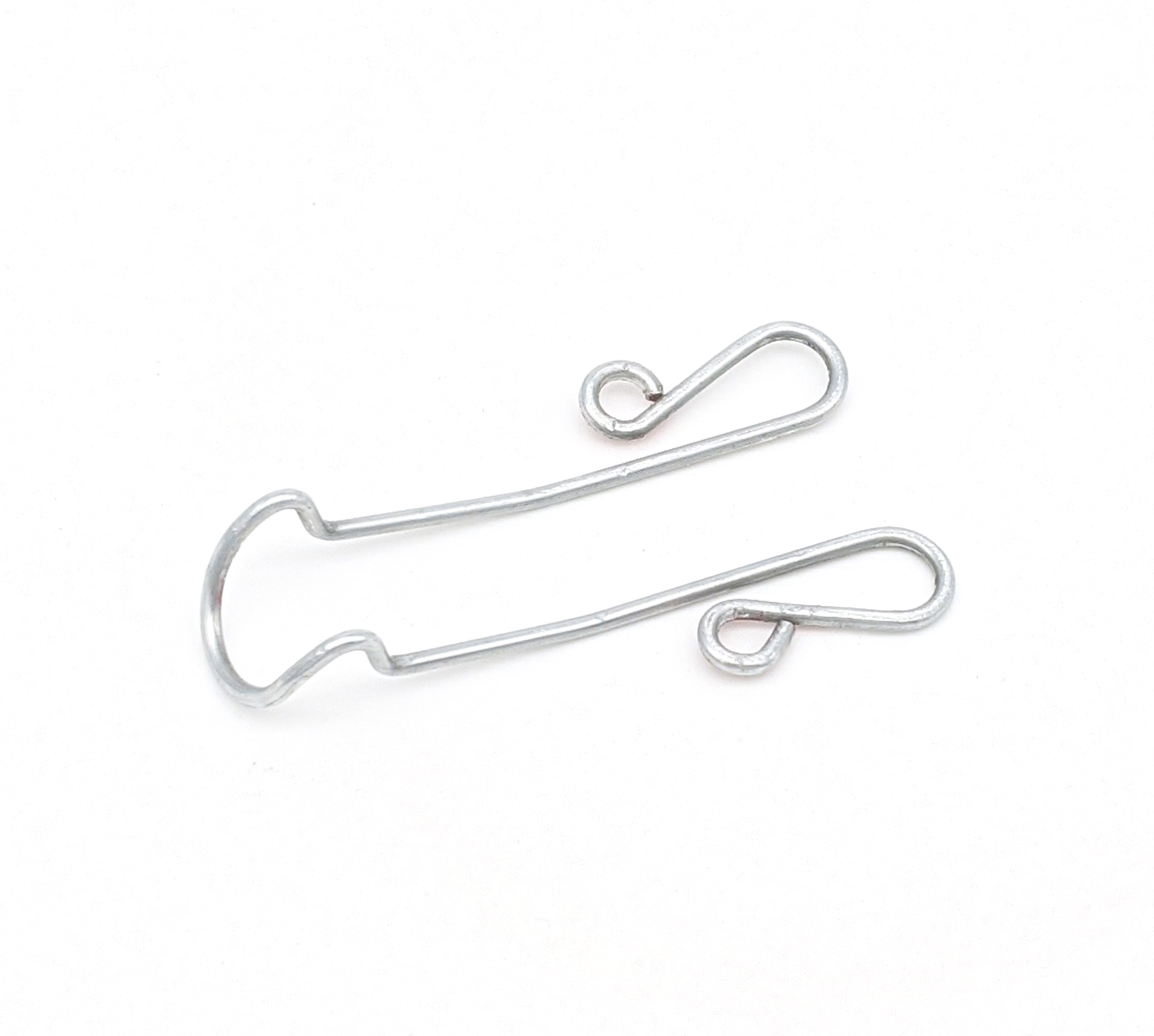 Galvanized wire clips